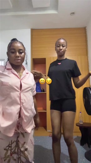 @Successful zazzy @F:)🫧😫🎀💦