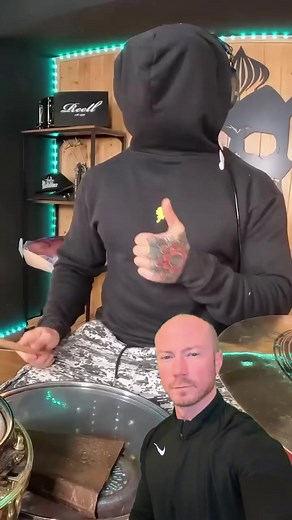 2.4M views · 48K reactions | El Estepario Siberiano One Handed Drumming Madness Reaction #elestepariosiberiano #elestepario #estepariosiberiano #onehandeddrummer #onehandeddrumming #drums #drummer #music #guitar #bass #drumming #rock #drum #musician #drummers #drumlife #band #percussion #drumset #metal #drummersofinstagram #livemusic #piano #groove #bateria #singer #drummerlife #jazz #drumcover #baterista | Colby Fulton | Facebook