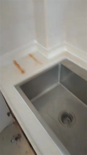 LOCATION AUX MAMELLES Grand studio Spacieux salon Agréable salle d'eau pour visiteur Large chambre jolie salle d'eau incorporée balcon Cuisine avec placards et rangements 2e niveau *Mamelles Cite Mbackiou Faye* *200 000 FCFA* ☎️70.680.62.28 (réf.dom.ahm) | Omar Kader