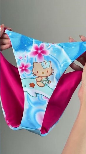 the cutest hello kitty bikini😍😍 #hellokitty #sanrio #bikini