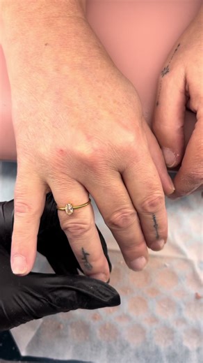 Watch me do a Biab treatment 🤩 Color 08 @Megabeautyshop_MBS ( code BEAUTYLOUNGEBEAU10) #biabnagels #eindhoven #biabnails #nagelsalon #nagelsalon