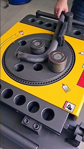 How bar bending machine bends Solid Round bar #machine #sariya #saria #bending