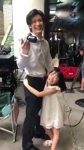 【三浦春馬】 TWO WEEKS メイキング #三浦春馬 さん と #稲垣来泉 ちゃん