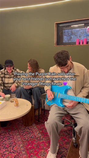 Playing the Purple Rain solo after your best friends just watched stranger things #fypシ #guitar #guitartok #purplerain #prince