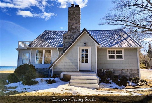 N2890 Lakeshore Road, Kewaunee, WI 54216 (#50322934) :: Ben Bartolazzi Real Estate Inc