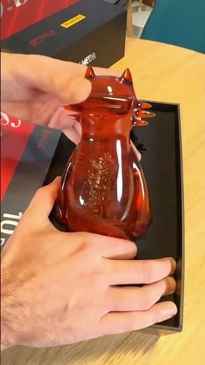 Unboxing Coca-Cola phone