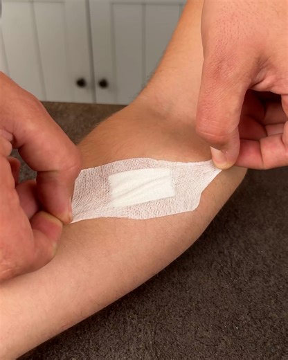 How to remove plaster gently | Magic Hands Creations