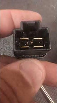 Reparar Switch de la luz del Freno y encendido del carro Nissan Versa Note 2015