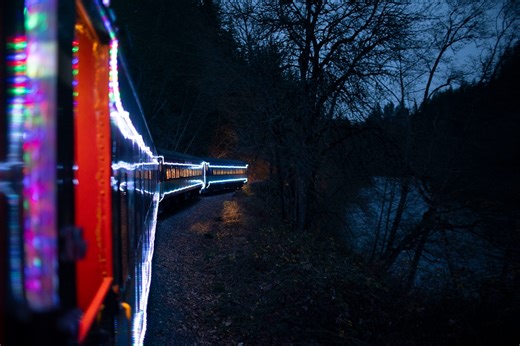 See what it's like to ride on Mount Hood Railroad’s ‘Polar Express’