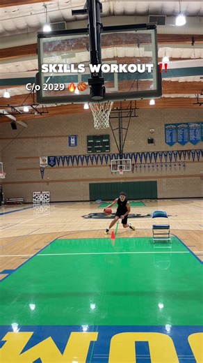 Skills workout ‼️ C/o 2029 Giving my best everyday and trusting the process. Mistakes and misses are gonna happen, they don’t define you, but how you overcome them and put in the work does! #fyp #viral #atleta #athlete