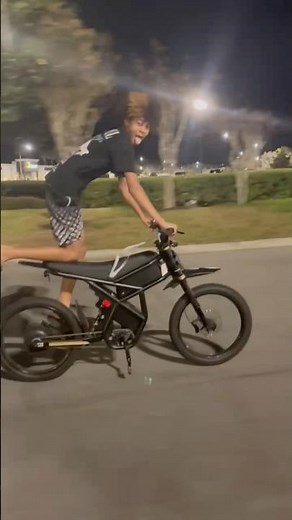 No Excuses! Can You Wheelie the GT73 Pro? 😎⚡#ebike #electricbike #gt73pro 📸 @sobkam_