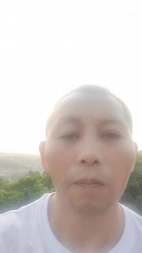 深圳凤凰山。