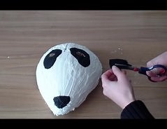 Cro-Maske selbst basteln - eine Anleitung