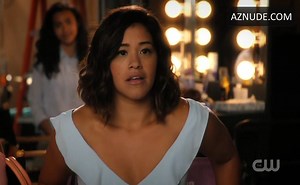 Francisco San Martin Sexy Scene in Jane The Virgin