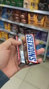 3K views · 11 reactions | Por que o chocolate escuro da Snickers é maior que o claro? ‍️ #meme #humor #snickers #chocolate #povmeme #automeme #cringe #cringeness #brasil #omelhordobrasil #explore #reels #fy | Explorer | Facebook
