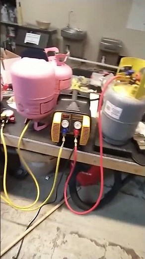 combining almost empty Freon tanks In to a recovery tank