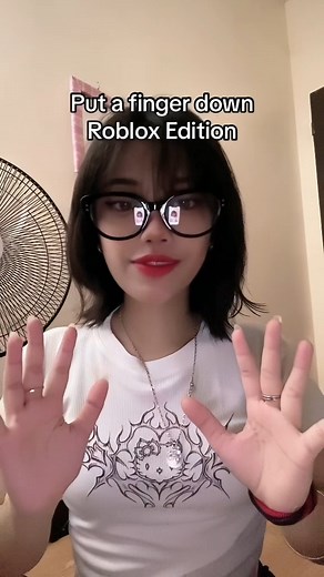 12K views · 178 reactions | Put a finger down ROBLOX EDITION!  | FACE REVEAL?! #roblox #robloxstory #elgato #bananacat #brookhaven #cat #robloxmemes #reels #reelsfb #reelsinstagram | El Milo Gato | Facebook