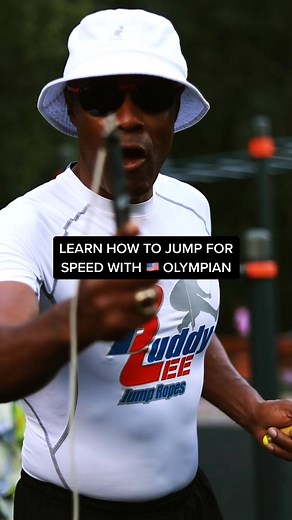 Learn how to Jump Rope like US Olympian Wrestler Buddy Lee! 🤩🇺🇸 #jumprope #jumpropetraining #buddyleejumpropes #skipping #skippingrope