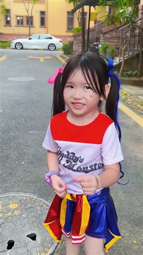 小哈莉·奎茵是章鱼哥游戏的最终赢家#kidd #funny #cosplay