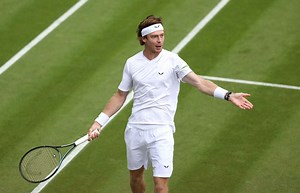 WATCH: Worrying scenes at Wimbledon as Andrey Rublev bloodies himself with racket smash over knee in continuation of anger issues