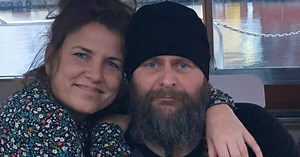 Farmen-paret blir samboere