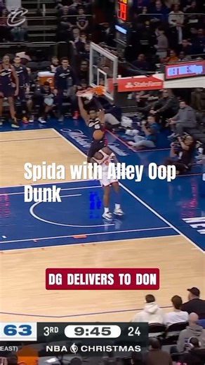 Donovan Mitchell alley oop dunk from DG | Spida Alley Oop from DG Darius Garland