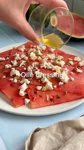 Frisk og farverig vandmelon carpaccio – den perfekte sommersalat🍉Er du også vild med vandmelon?? Så prøv denne skønne og nemme salat. Deler link til opskriften i kommentarfeltet 😃#vandmelon #salat #salad #foodhack #watermelon #deldinmad #grillmad #sommermad #aftensmad #grillmad | Madmusen