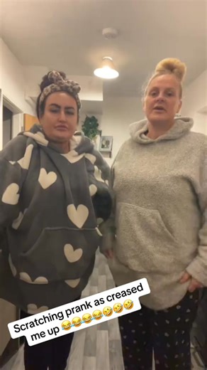 The Funniest Scratch & Sniff Prank You’ll See Today 🤣🔥 #tiktok #trendingtiktokviral | The Stacey Smith12