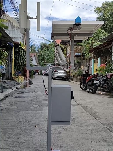 Tipid Kuryente: Prototype ng Solar at Wind Energy Solutions