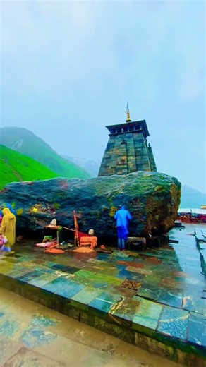 Mystery of Bhim Shila 🪨 | Kedarnath’s Divine Protector 🙏 #shorts | India 🇮🇳