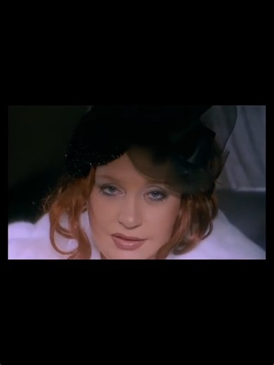 Легендарная Алла Пугачева: Женщина, Которая Поет