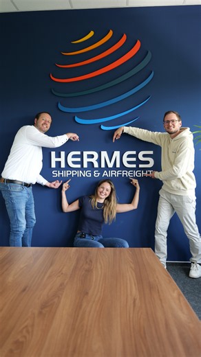 🚢✈️ Hermes Shipping & Airfreight – Globale Logistik mit Herz aus Hamburg ✈️🚢 Du willst deine Produkte in die ganze Welt bringen und dabei einen Partner, der dich wirklich kennt? Dann ist das hier dein Spot. 👀 HERMES Shipping & Airfreight ist eine Hamburger Spedition, die internationalen Handel organisiert und gleichzeitig zeigt, dass Logistik mehr sein kann als nur Sendungen von A nach B zu bringen. Was dich erwartet: 🌍 Luft-, See- und Bahnfracht sowie LKW- & Schwerguttransporte weltweit 🤝 