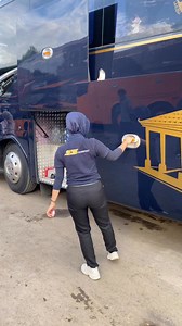Luxury bus with service like an airplane #luxurybus #Fantravel #transportation | Mas Bams