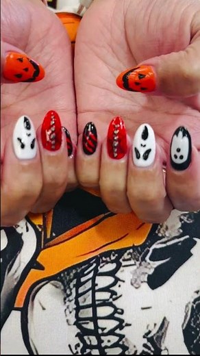 Best Halloween Nail Art Ideas 👻 Spooky & Glam Looks!