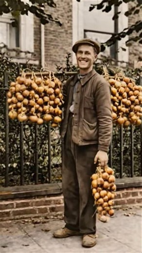 REAL Street Life in 1920s London #amazinghistory