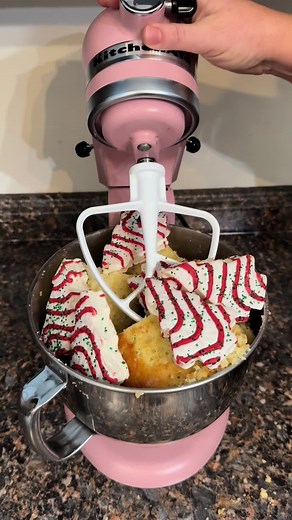 How to Make Delicious Cake Pops Easily