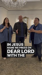 243K views · 9.7K reactions | In Jesus' name, we press on In Jesus' name, we press on Dear Lord, with the prize Clear before our eyes We find the strength to press on #Selah #PressOn #Acapella #Worship #Praise #Music | Selah | Facebook