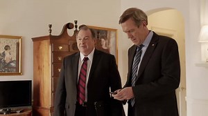 Need more Veep? Watch a deleted scene from last night's episode. | VEEP