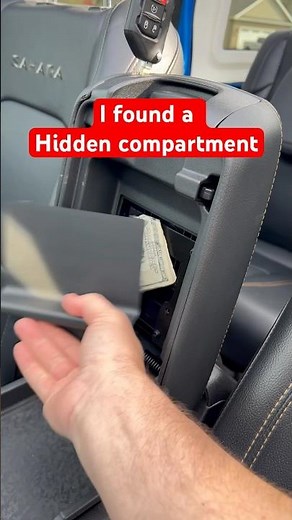 Mind-blowing discovery: Jeep Wrangler's hidden compartment!