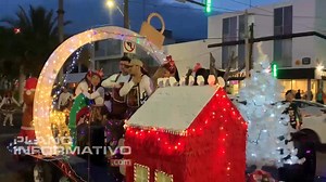 48K views · 837 reactions | #SLP | ⛄️En estos momento se está llevando a cabo el Desfile de la Caravana Navideña del SEER, el cual partió desde las instalaciones del Museo Francisco Cossío y estará recorriendo la avenida Carranza rumbo al Centro Histórico de la capital potosina. | Plano Informativo | Facebook