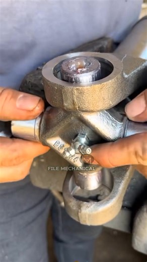 36K views · 29 reactions | bearing installation on propeller universal coupling.. #fbreelsfypシ゚ #mechanicalengineering #machine #skills | File mechanical | Facebook