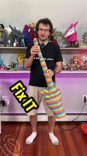 I broke my giant middle finger and here is how to fix it by using a 3D Pen 😂 It was some work 🤪 design by @3dgeex #diy #3dprinting #3dprintingcommunity #learnontiktok #tiktoklearningcampaign