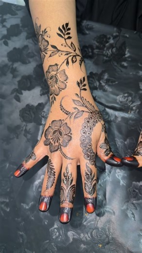 Henna Art Designs: Tips from a Professional Henna Artist