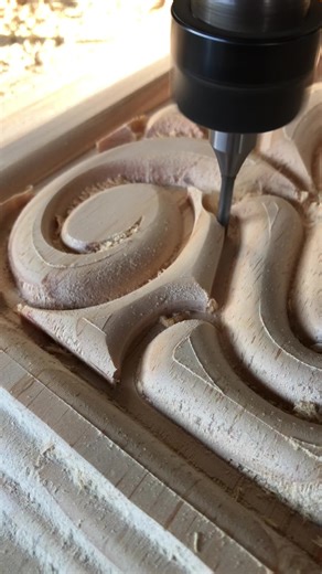 Explore the Art of Woodcarving and Woodworking