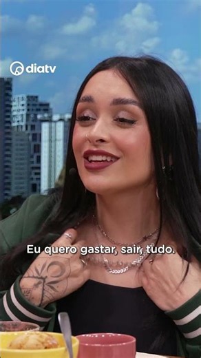 A felicidade do pobre dura até os boletos vencerem, né?