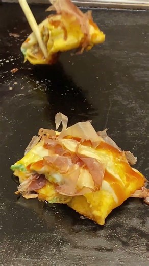 鶴橋風月（名古屋、熱田イオン） サラダ・焼きそば・とんぺい焼き・お好み焼きブタ玉 ショート