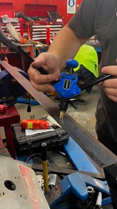 The Sparrow SLHNR14 14” Heavy Duty Industrial Long Handle Nut Riveter 79 Pce Kit comes with riveter, easy change two piece mandrels for M3-M12, 70 Rivet nuts and a handy storage case. Great for installing both aluminium and steel rivnuts. #welovetools #teamsydneytools | Sydney Tools