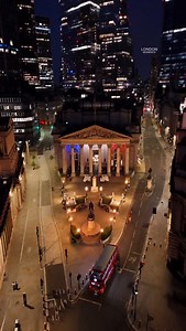 The city lights of London 🇬🇧✨ #londonmoments #london #londonvibes #londonatnight | London Moments