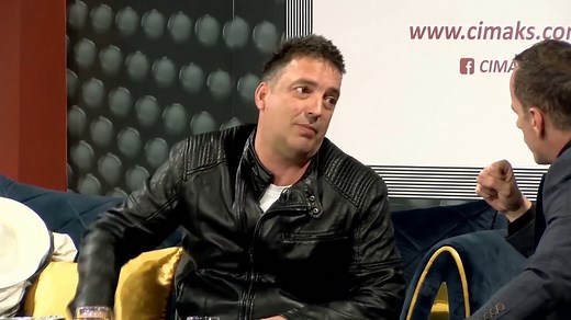 511K views · 10K reactions | Humoristi Kosovar qe do ta le Kosoven me tere familjen‍‍‍ | N'Kosovë Show | Facebook