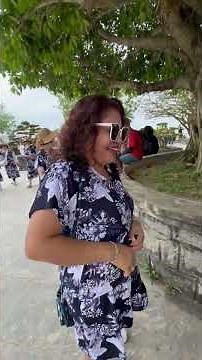 Mom's Embarrassing Fashion Fail On Vacation